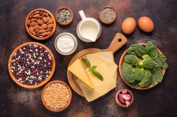 Quelles sont les meilleures sources de calcium pour une tortue léopard en captivité ?